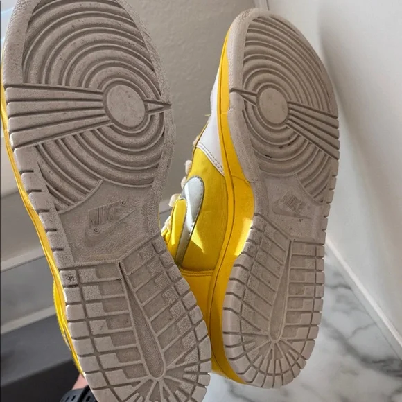 Nike Dunk High "Tour Yellow Metallic Silver" women’s size 9 sneakers - Picture 6 of 7